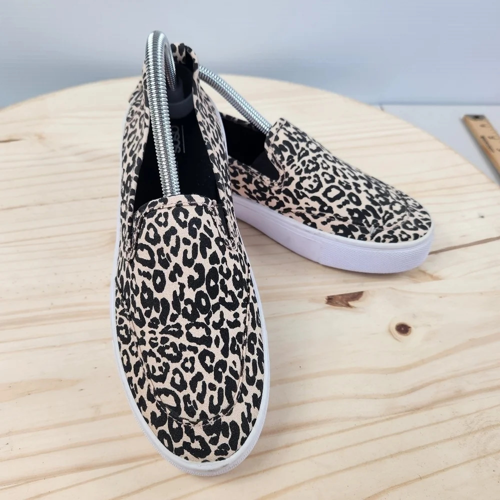 ASOS Dexter Slip On Leopard Animal Print Tennis Shoes Size UK 6 US 7